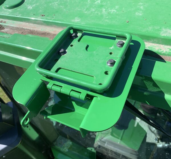 GPS Hinged Globe Lock for John Deere® 7000 series StarFire - Image 2